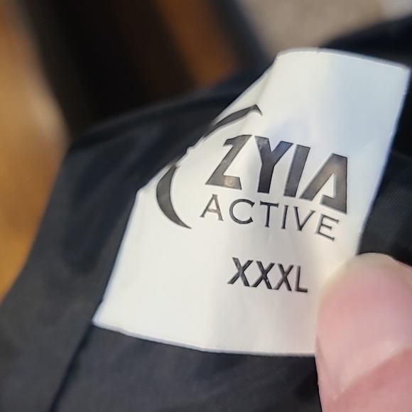 Zyia Women's xxxl track jacket. Black and pink - Picture 4 of 4